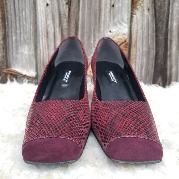 Suede & Snake Print Pumps Size 9.5 Square Cap Toe Dark Red Leather Heels Proxy - Picture 2 of 13